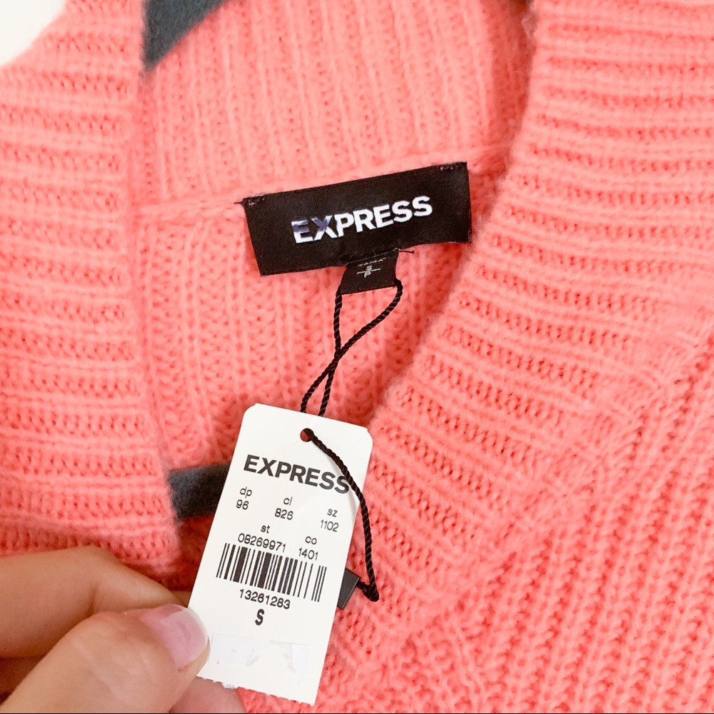 ☃️TODAY ONLY! Express Coral Turtle Neck Sweater - Picture 4 of 5